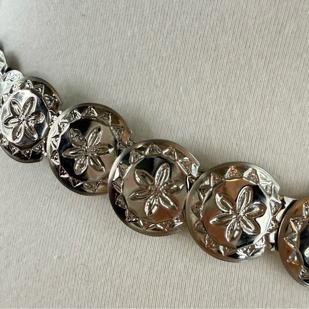 Vintage Silver Floral Sand Dollar Medallion Waist Chain Belt